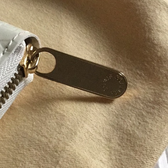 Louis Vuitton Monogram Cuir Verni zippy wallet - Picture 8 of 8